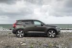 Volvo XC40 D3 Inscription 2018 года (UK)